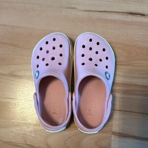 Light pink crocs